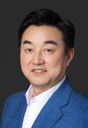 Professor Zhou